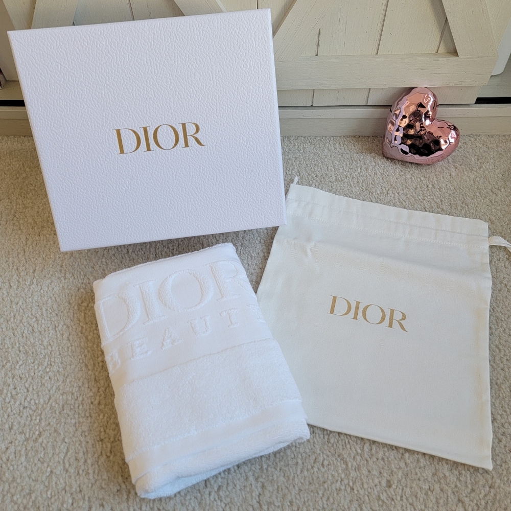 *EMPTY* DIOR Box | Includes DIOR Beauty Towel and Pouch Bag | White and Gold